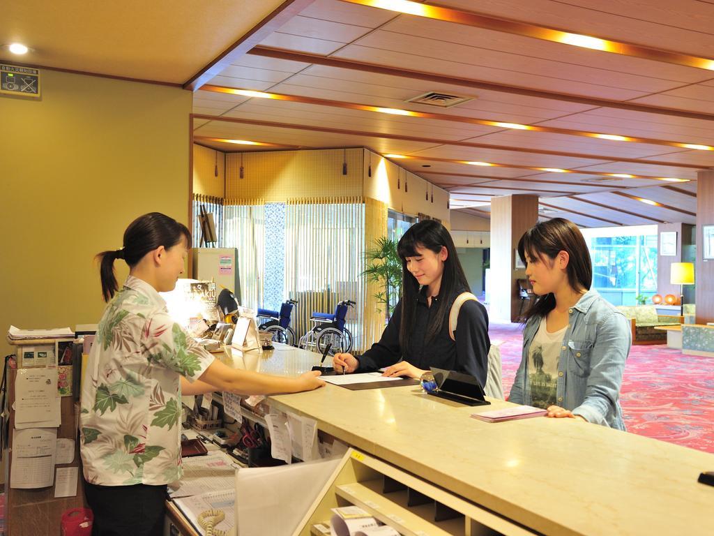秋保温泉 ホテル華乃湯 仙台市 エクステリア 写真